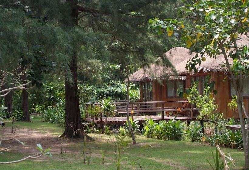 Kradan Beach Resort 2