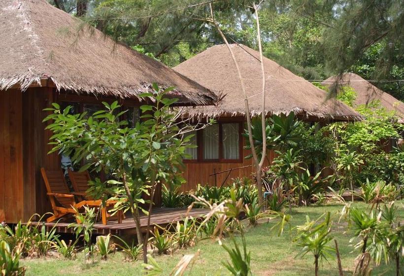 Kradan Beach Resort 3