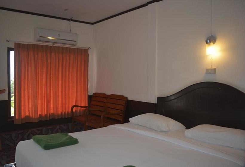 Hotel Phi Phi View Point Resort 10