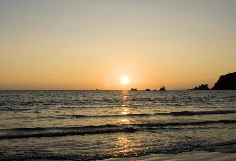 Resort Frog Beach House Ko Phayam