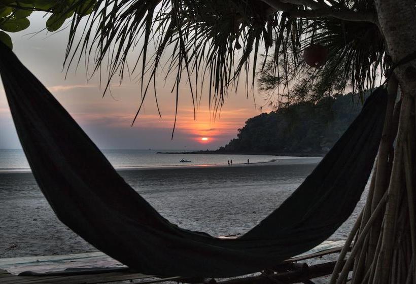 Resort Frog Beach House 1