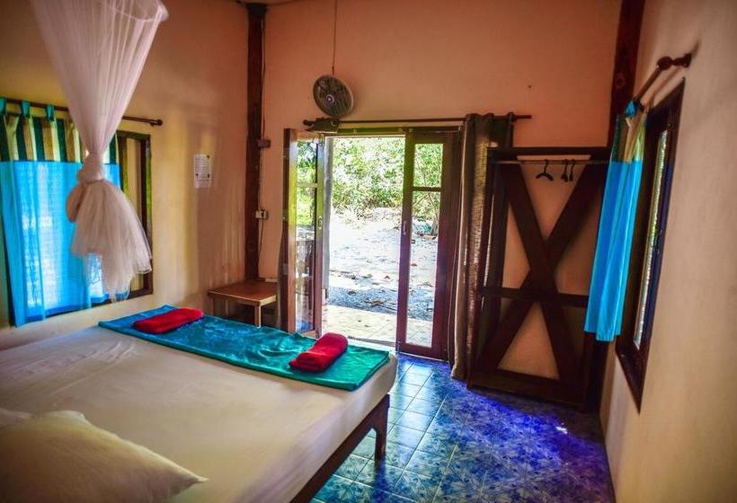 Resort Frog Beach House 19