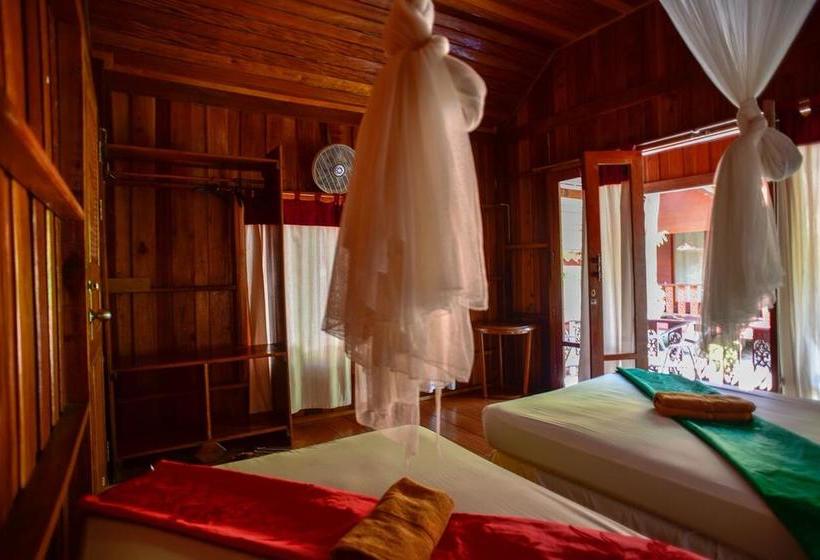 Resort Frog Beach House 20