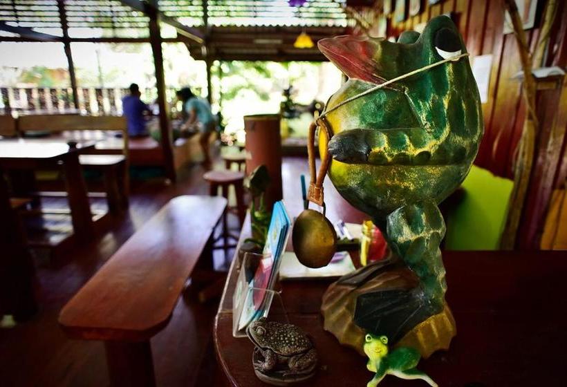 Resort Frog Beach House 5