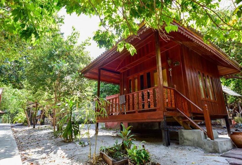 Resort Frog Beach House 9