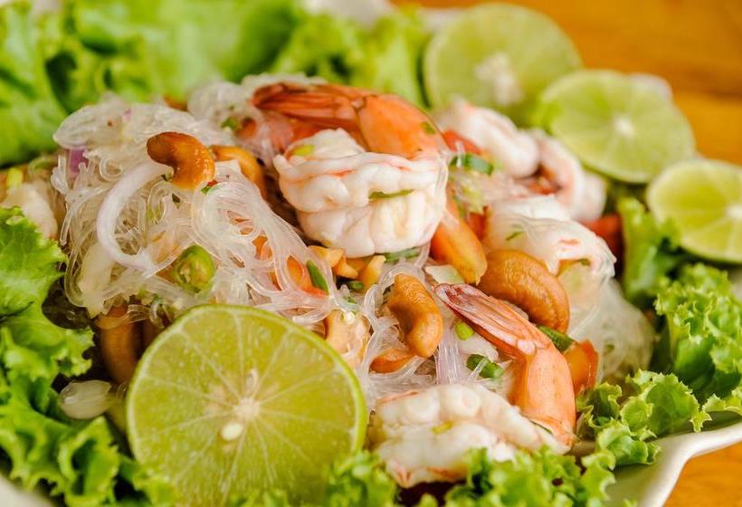 Phi Phi Phu Chalet Resort 5