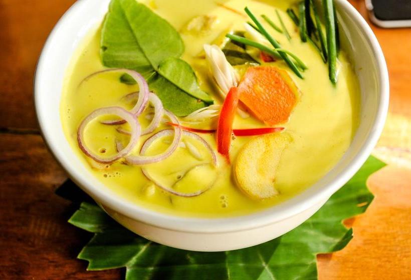 Phi Phi Phu Chalet Resort 7