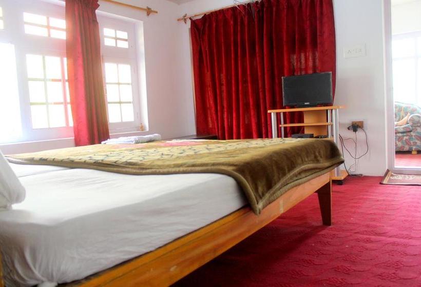 Hotel Silk Route Inn 6