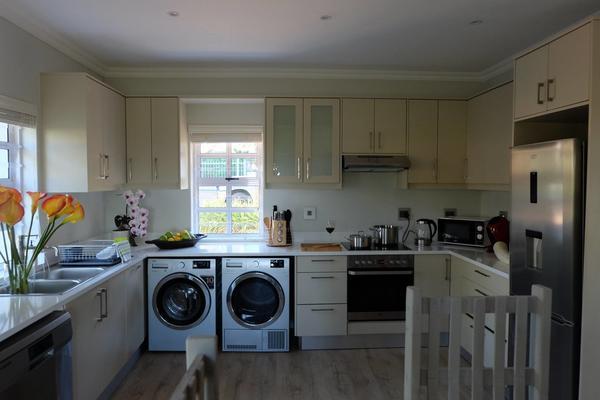 Hotel Kunjani Cottages 12