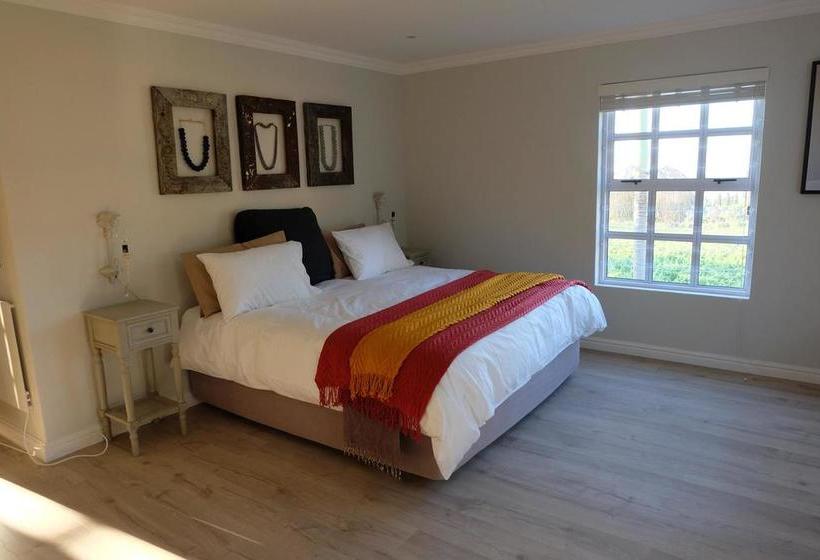 Hotel Kunjani Cottages 4