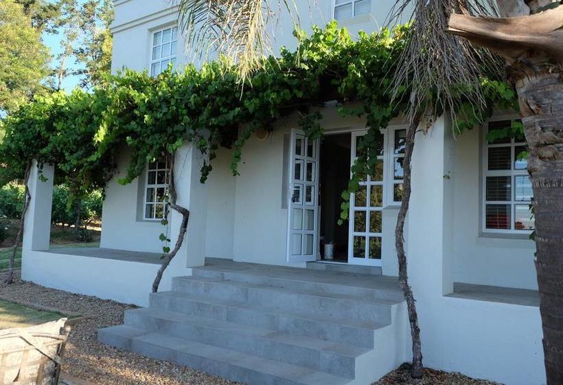 Hotel Kunjani Cottages 6