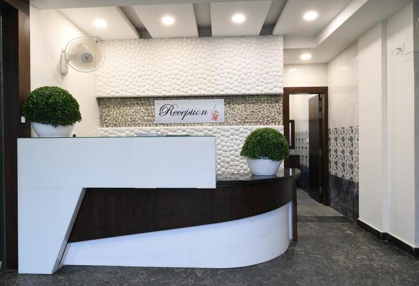 Hotel Madhav Muskan Residency 10