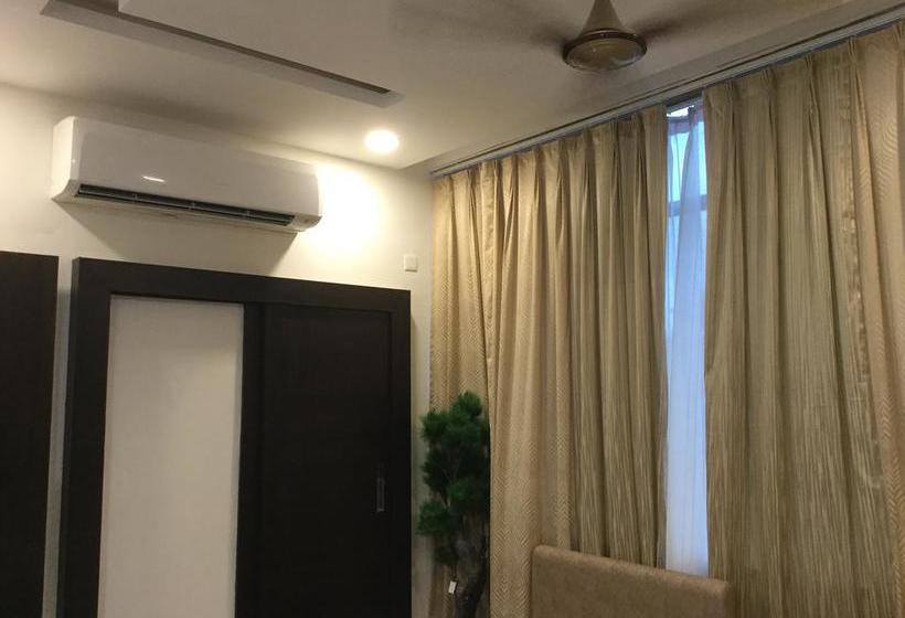 Hotel Madhav Muskan Residency 15