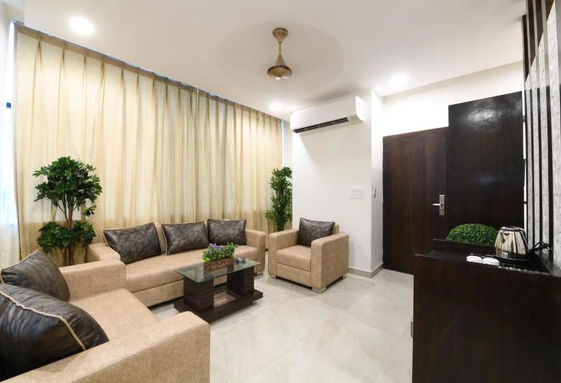 Hotel Madhav Muskan Residency 17