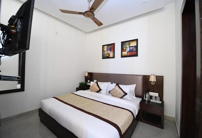 Hotel Madhav Muskan Residency 3