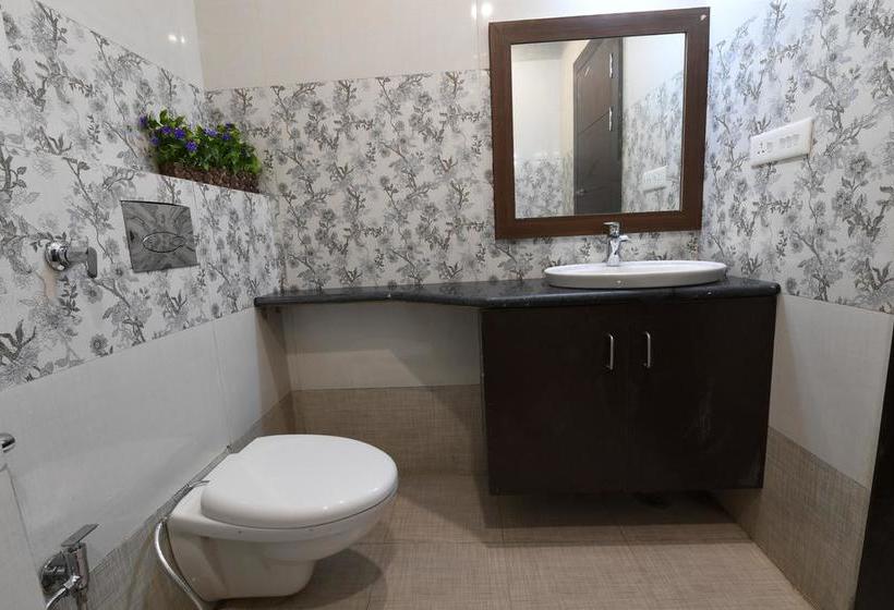 Hotel Madhav Muskan Residency 6