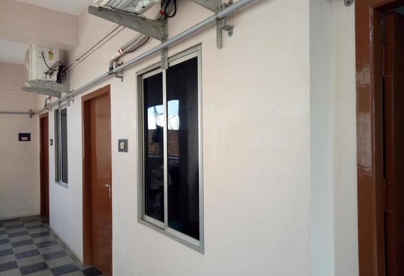 Hotel New Classic Lodge 9