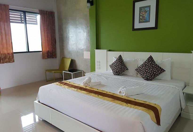 Hotel Waen Petch Place 9