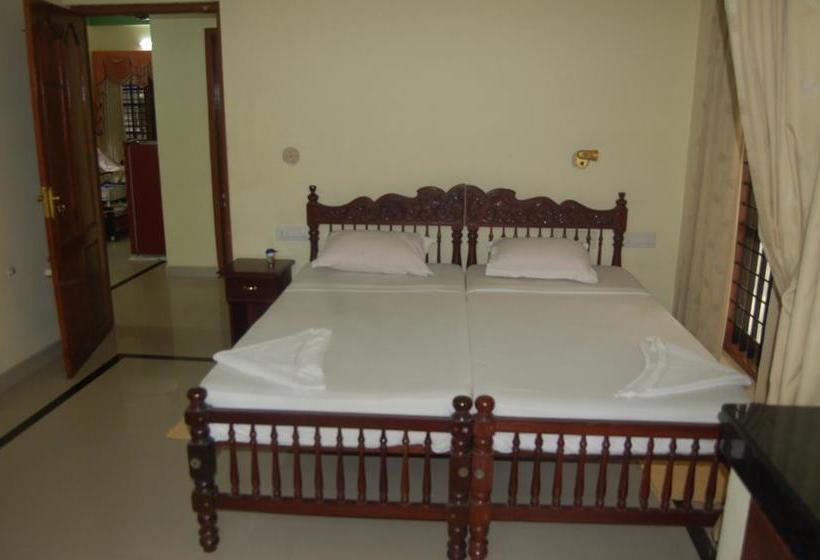 Hotel Mookambika Beach House 1