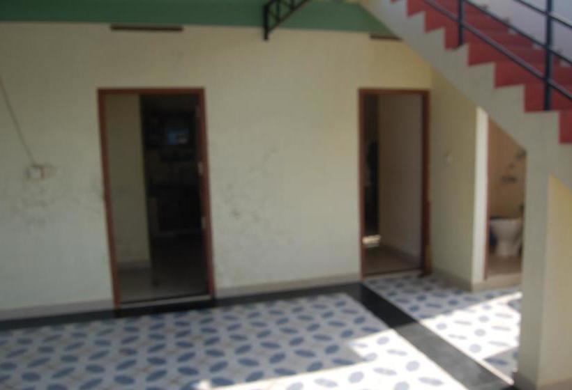 Hotel Mookambika Beach House 20