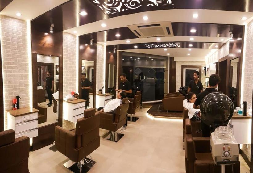 Hotel The Central Palm 15