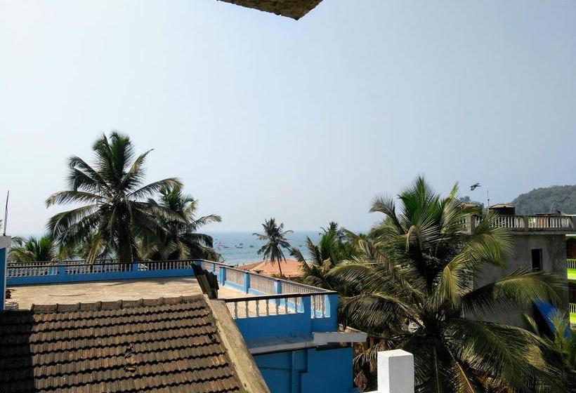 Hotel Iora Baga Beach 19