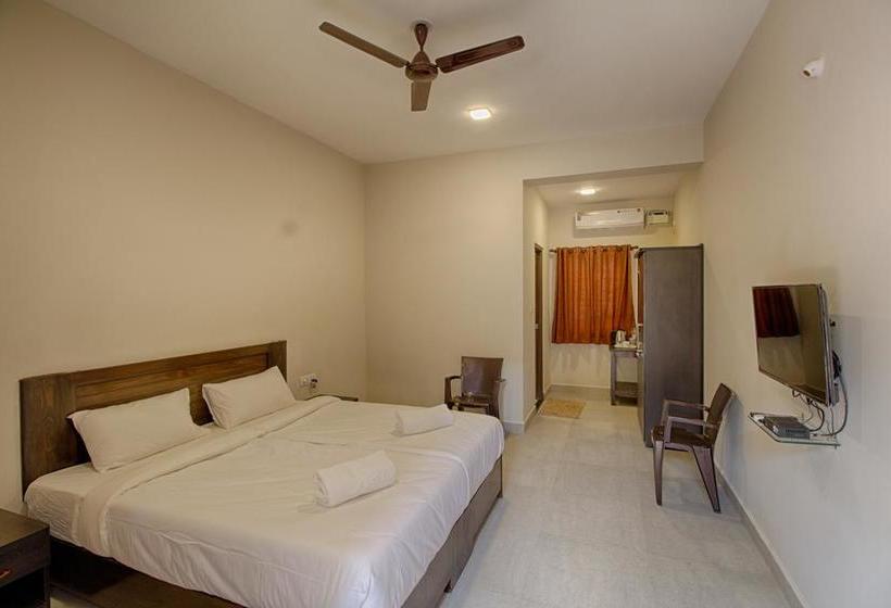 Hotel Iora Baga Beach 3