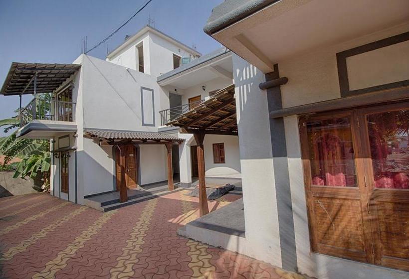 Hotel Iora Baga Beach 5