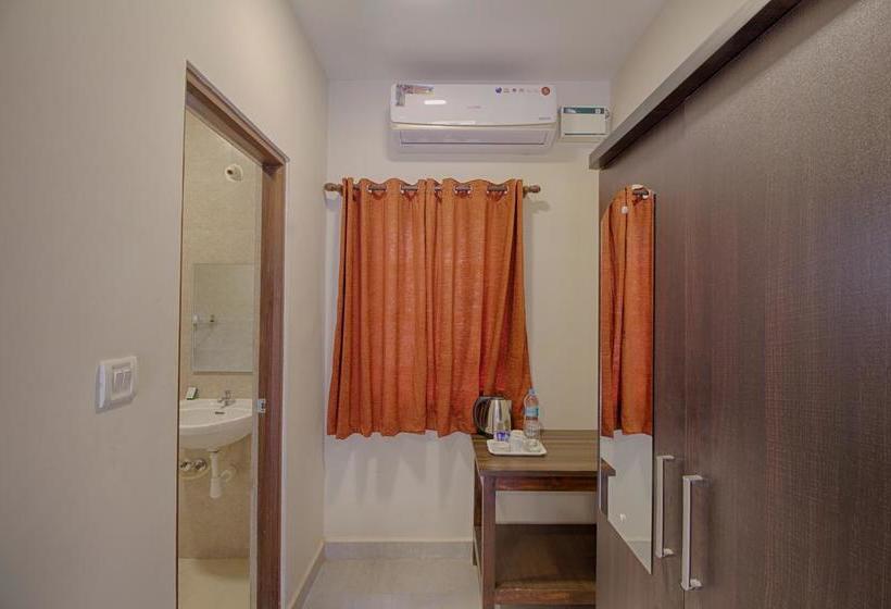 Hotel Iora Baga Beach 7