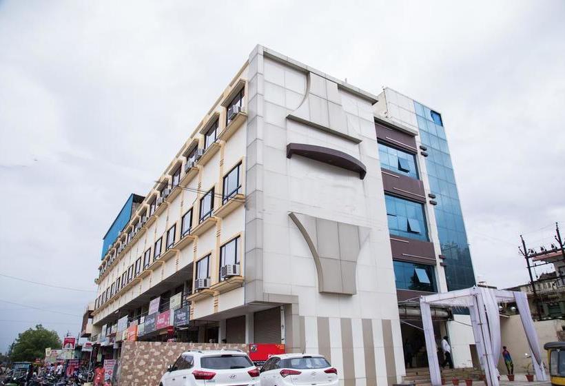 Hotel Oyo Rooms 047 Kamptee Road