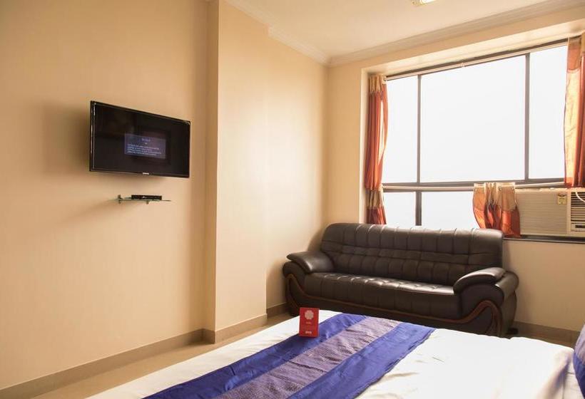 Hotel Oyo Rooms 047 Kamptee Road 18