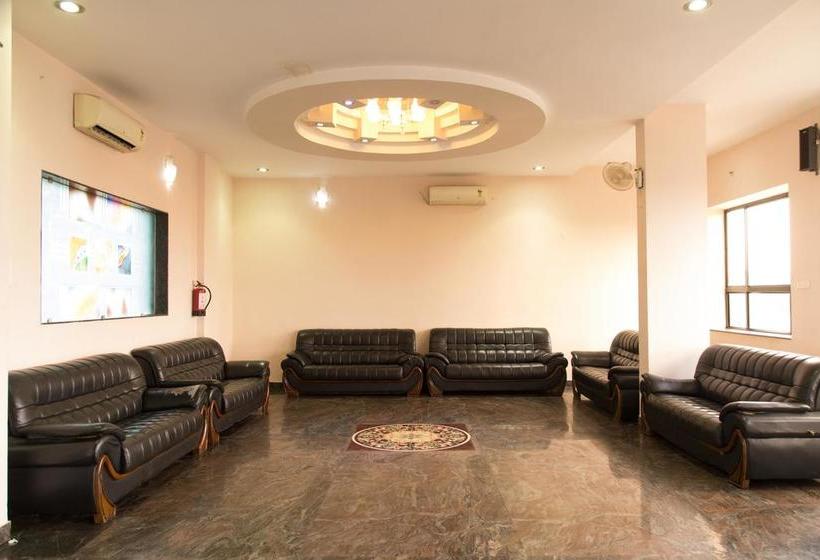 Hotel Oyo Rooms 047 Kamptee Road 2