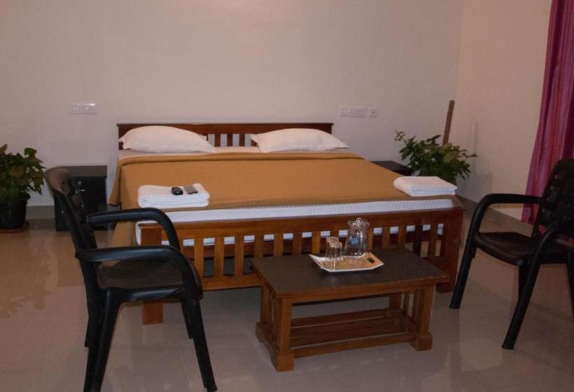 Bed and Breakfast Wayanad Royal Stream 11