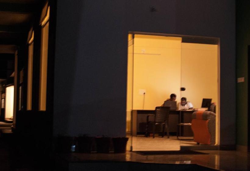 Bed and Breakfast Wayanad Royal Stream 7