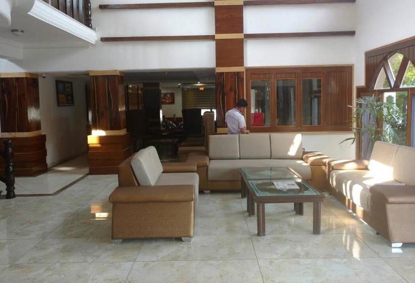 Hotel Imperial Clarks Inn 13