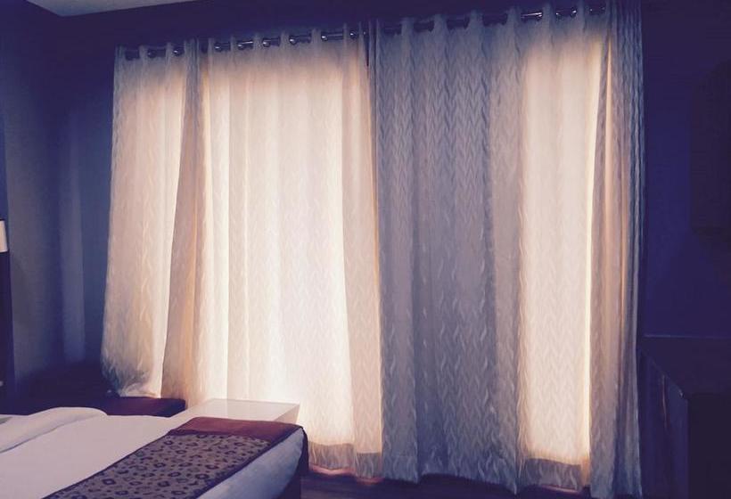 Hotel Platinum Palace 10