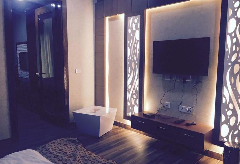 Hotel Platinum Palace 11