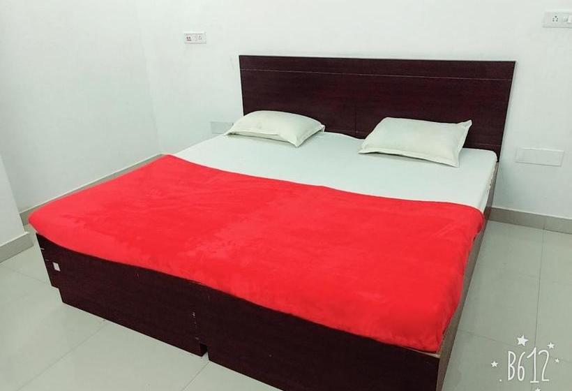 Hotel Royal Guest House 1