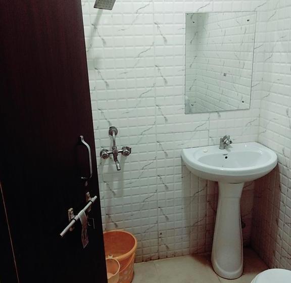 Hotel Royal Guest House 11