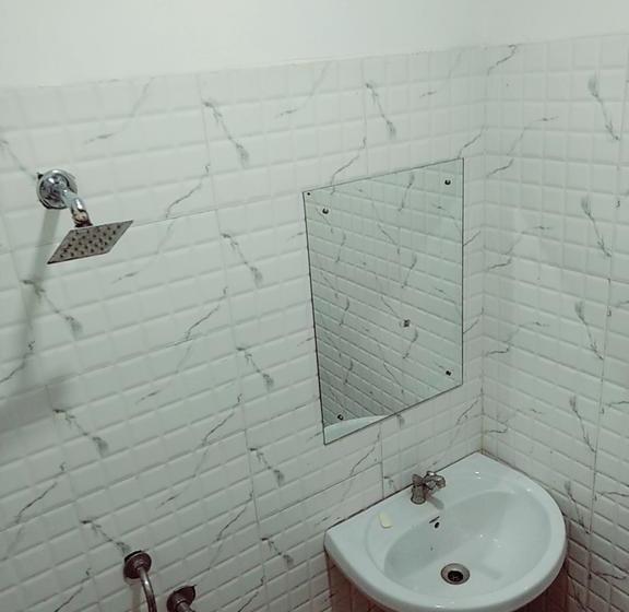 Hotel Royal Guest House 12