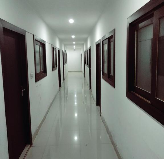 Hotel Royal Guest House 15