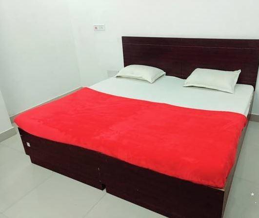 Hotel Royal Guest House 16