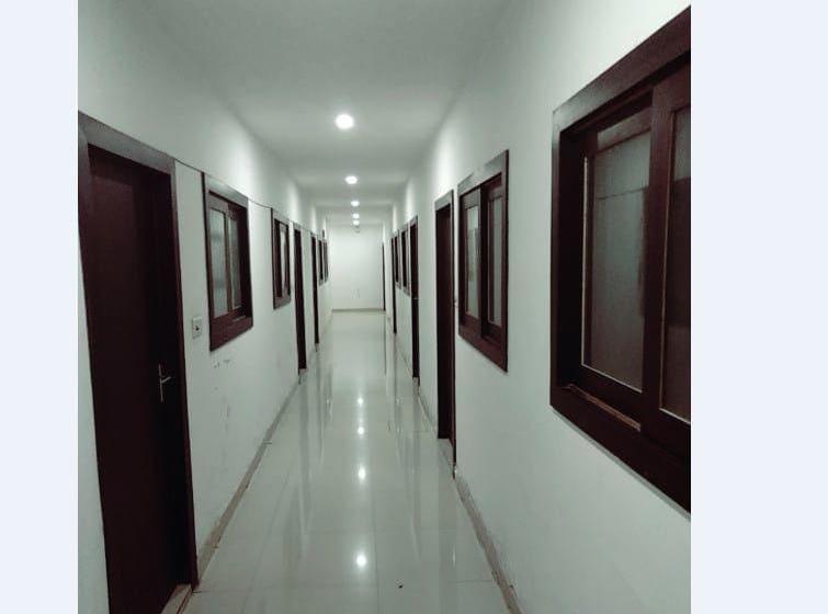 Hotel Royal Guest House 7