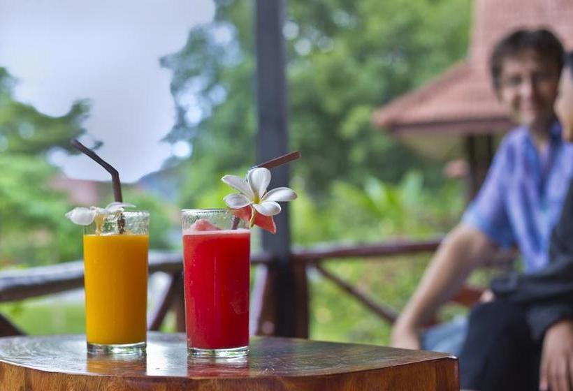 Khao Sok Riverfront Resort 20