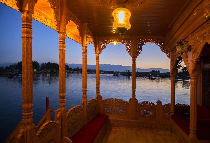 Hotel New Pride Of Kashmir Houseboat 11
