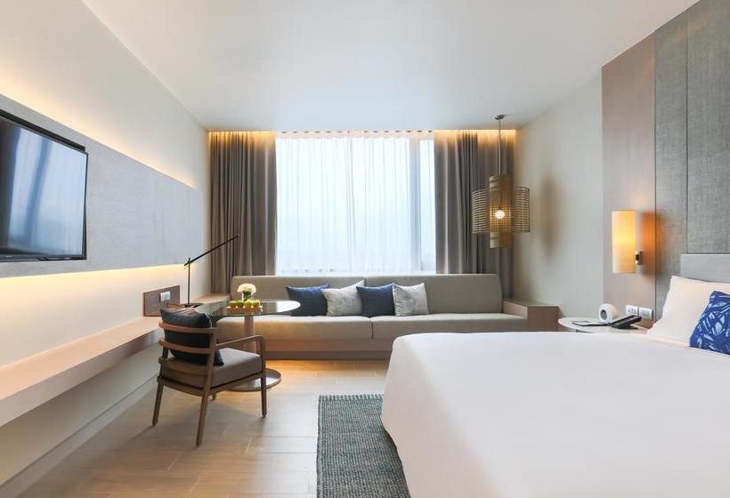 Renaissance Pattaya Resort & Spa 16