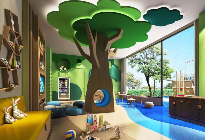 Renaissance Pattaya Resort & Spa 2