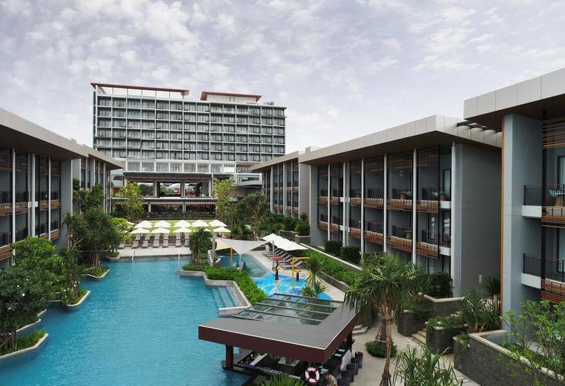 Renaissance Pattaya Resort & Spa 7