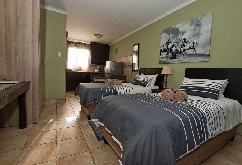Imbasa Lodge And Self Catering Units 11
