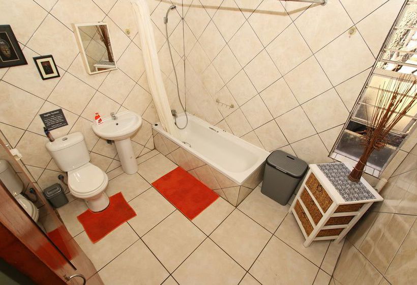 Imbasa Lodge And Self Catering Units 13